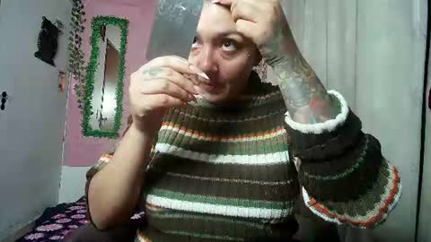 Snapshot of sexy_lolas chatting on 1, 7, 2026 sexy lolas online show from 1, 7, 2026