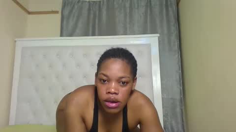 sexy_lyna online show from 15, 10, 2025