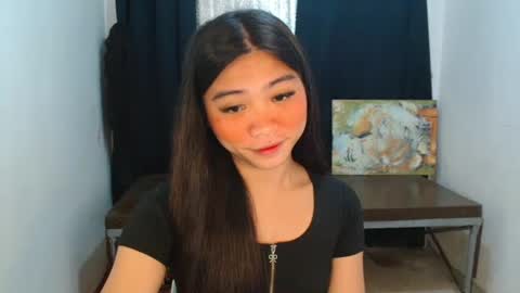 mika online show from 8, 9, 2025