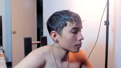 sexy_molly09 online show from 4, 11, 2025