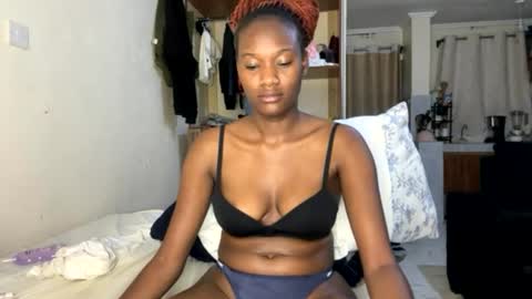 Snapshot of sexy_nyla chatting on 26, 6, 2026 Nyla online show from 26, 6, 2026