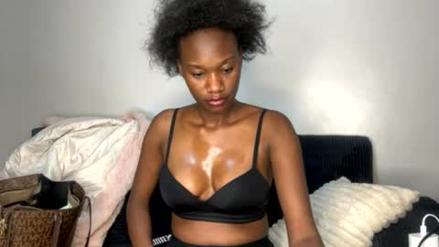 Snapshot of sexy_nyla chatting on 16, 7, 2026 Nyla online show from 16, 7, 2026