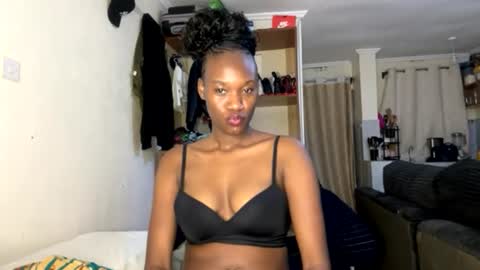 Snapshot of sexy_nyla chatting on 18, 7, 2026 Nyla online show from 18, 7, 2026