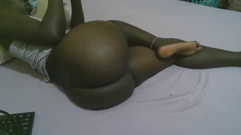 Snapshot of sexy_quincy1 chatting on 26, 2, 2025 Sexy Quincy online show from 26, 2, 2025