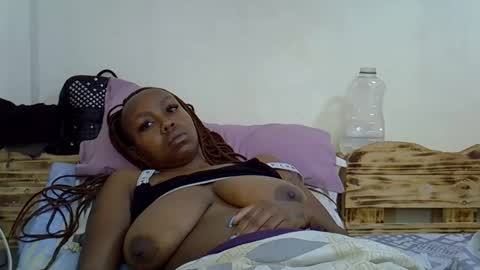 Snapshot of sexy_quinter chatting on 11, 5, 2026 Quinter online show from 11, 5, 2026