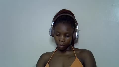 Snapshot of sexy_vennice chatting on 1, 8, 2026 sexy_vennice online show from 1, 8, 2026