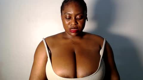 Luna online show from 28, 2, 2026