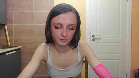 Mandy Green online show from 13, 9, 2025