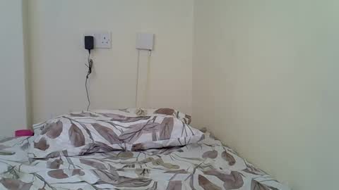 Snapshot of sexy_yello chatting on 9, 10, 2025 Bantu girl online show from 9, 10, 2025