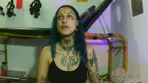Snapshot of sexyalien__ chatting on 10, 6, 2026 Ale online show from 10, 6, 2026