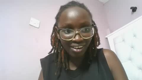 Snapshot of sexyary chatting on 17, 5, 2026 sexyary online show from 17, 5, 2026