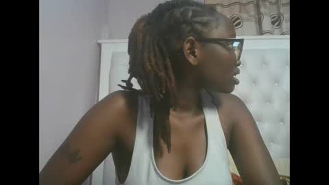 Snapshot of sexyary chatting on 19, 5, 2026 sexyary online show from 19, 5, 2026