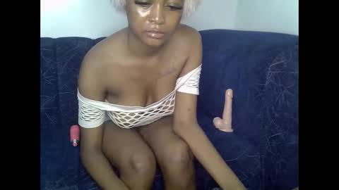 Snapshot of sexyasspetitte_ chatting on 23, 5, 2026 sexyasspetitte_ online show from 23, 5, 2026
