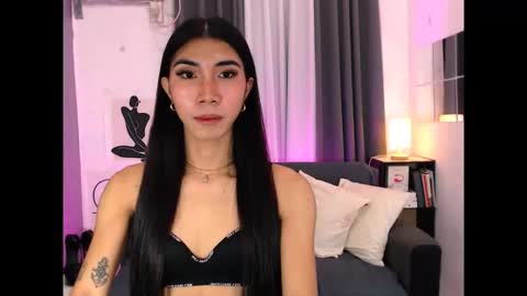 sexybabeglenda online show from 5, 10, 2025