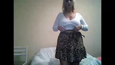Snapshot of sexybabyforyou chatting on 3, 12, 2024 sexybabyforyou online show from 3, 12, 2024