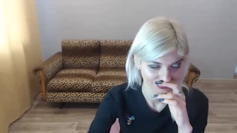 Snapshot of sexybeatriice chatting on 24, 12, 2024 sexybeatriice online show from 24, 12, 2024