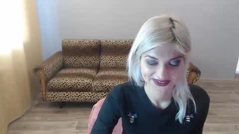 Snapshot of sexybeatriice chatting on 5, 1, 2025 sexybeatriice online show from 5, 1, 2025