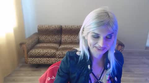Snapshot of sexybeatriice chatting on 11, 2, 2025 sexybeatriice online show from 11, 2, 2025