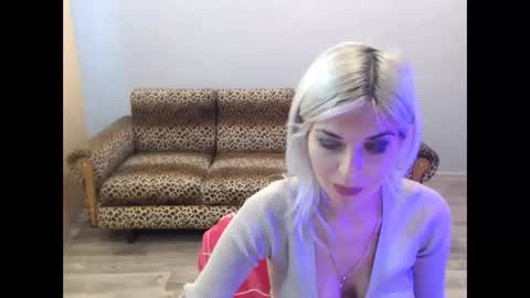 Snapshot of sexybeatriice chatting on 5, 10, 2025 sexybeatriice online show from 5, 10, 2025