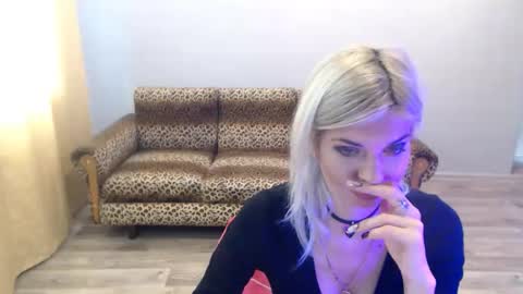 sexybeatriice online show from 12, 11, 2025