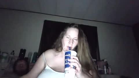 Etowngirl14 online show from 14, 1, 2025