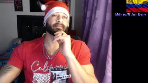 Snapshot of sexybody3224 chatting on 24, 12, 2024 said online show from 24, 12, 2024