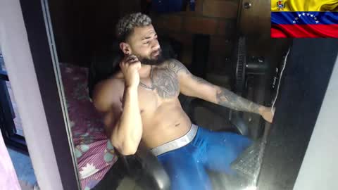 Snapshot of sexybody3224 chatting on 12, 1, 2025 said online show from 12, 1, 2025