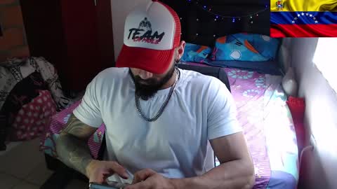 Snapshot of sexybody3224 chatting on 15, 1, 2025 said online show from 15, 1, 2025