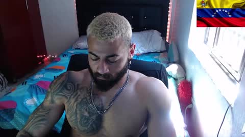 Snapshot of sexybody3224 chatting on 30, 1, 2025 said online show from 30, 1, 2025