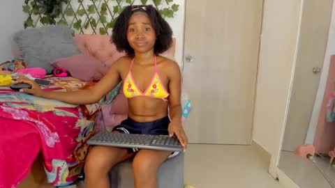 sofia online show from 8, 3, 2025