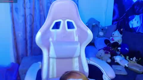 Snapshot of sexycarriie chatting on 3, 8, 2026 Carrie online show from 3, 8, 2026