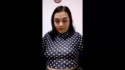 sexychubbyanna online show from 12, 4, 2026