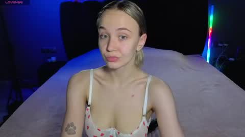 Snapshot of sexycocobutt chatting on 22, 5, 2026 Sophia online show from 22, 5, 2026