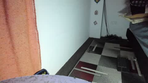 Snapshot of sexycolombian2022 chatting on 3, 1, 2025 Antonioylola online show from 3, 1, 2025
