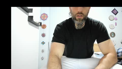 Snapshot of sexycolombian2022 chatting on 5, 1, 2025 Antonioylola online show from 5, 1, 2025