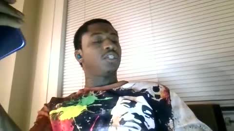 Snapshot of sexydavido chatting on 25, 11, 2025 TreySexxxy online show from 25, 11, 2025