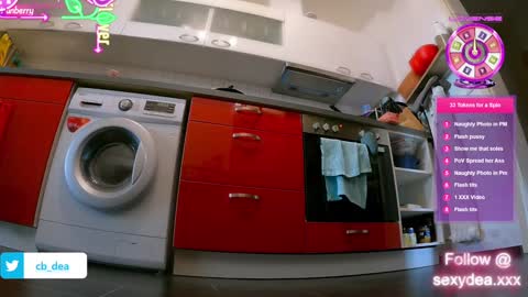 XDA   online show from 30, 10, 2025