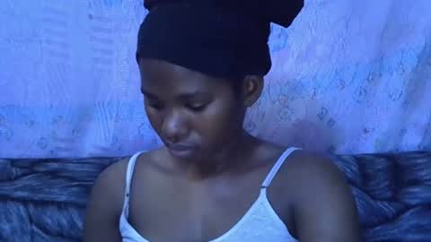 sexydoll002 online show from 17, 9, 2025