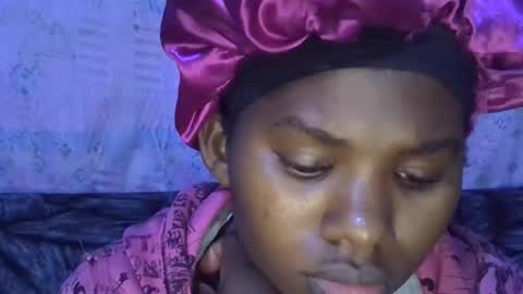 sexydoll002 online show from 22, 9, 2025