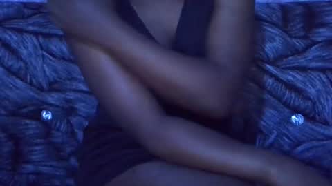 sexydoll002 online show from 19, 10, 2025