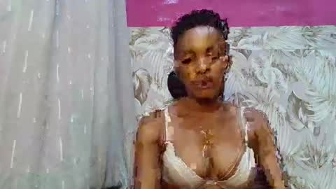 Snapshot of sexydoll32 chatting on 18, 5, 2026 sexydoll32 online show from 18, 5, 2026