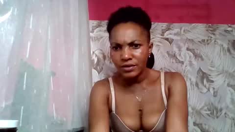 Snapshot of sexydoll32 chatting on 5, 6, 2026 sexydoll32 online show from 5, 6, 2026
