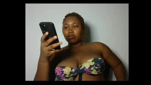 Zanele online show from 27, 4, 2026