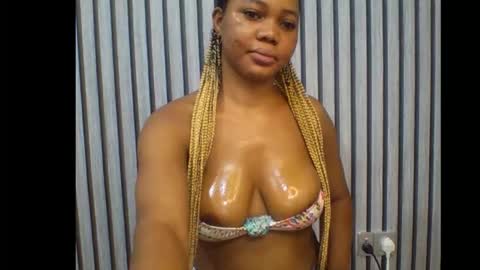 sexyeye368293 online show from 2, 11, 2025