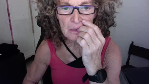 Snapshot of sexyfit58 chatting on 8, 12, 2024 SexyFit58 online show from 8, 12, 2024