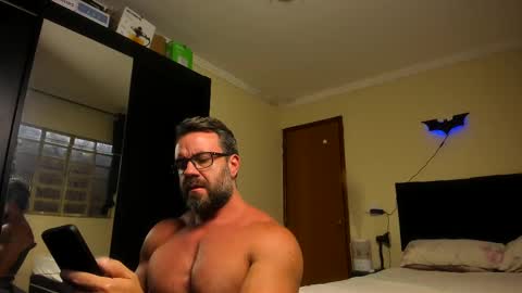 Snapshot of sexyflightz chatting on 27, 10, 2025 chris online show from 27, 10, 2025