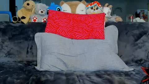 Ari online show from 15, 4, 2026