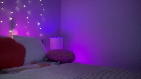 Ashley Love online show from 20, 12, 2024