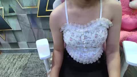 Snapshot of sexyislive chatting on 28, 10, 2025 sexyislive online show from 28, 10, 2025