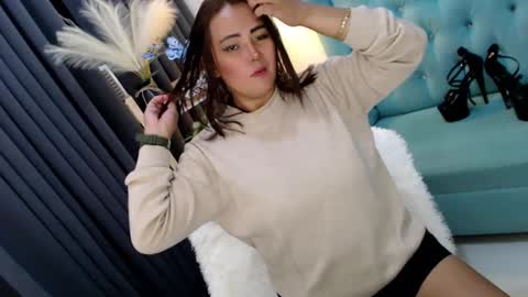 JENNY online show from 11, 12, 2024